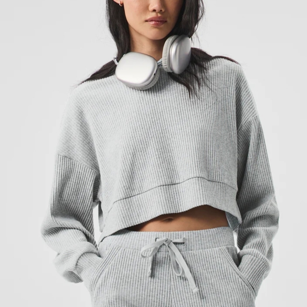 Alo Ribbed Cropped Hoodie